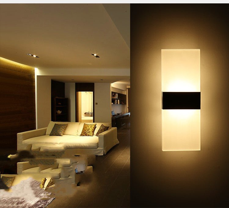 SenseBeam Wall Light